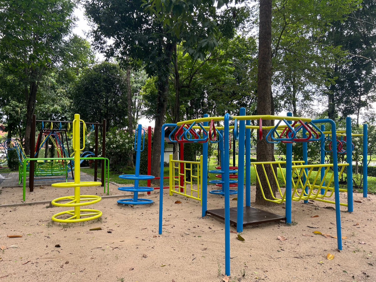 Adventure playground for ages 6–12